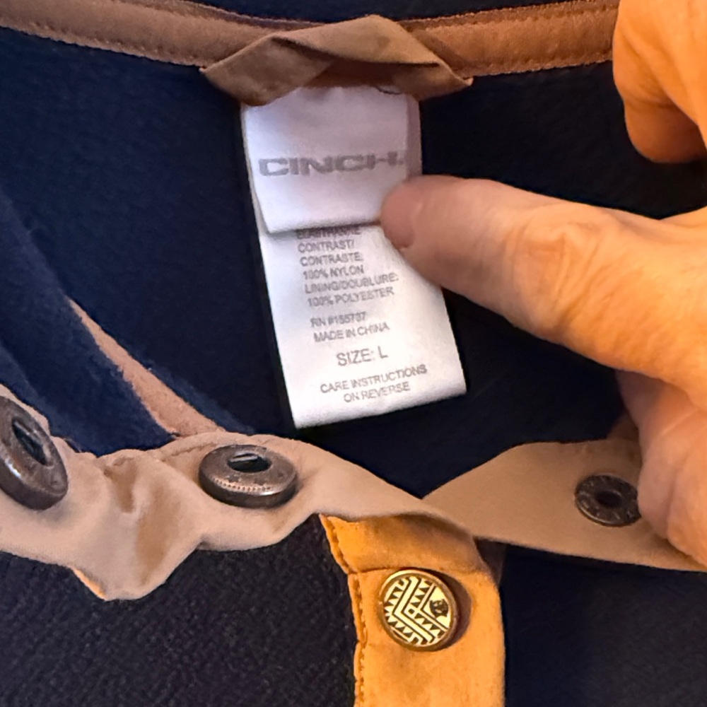 Cinch Black and Tan Patterned Pullover - image 2